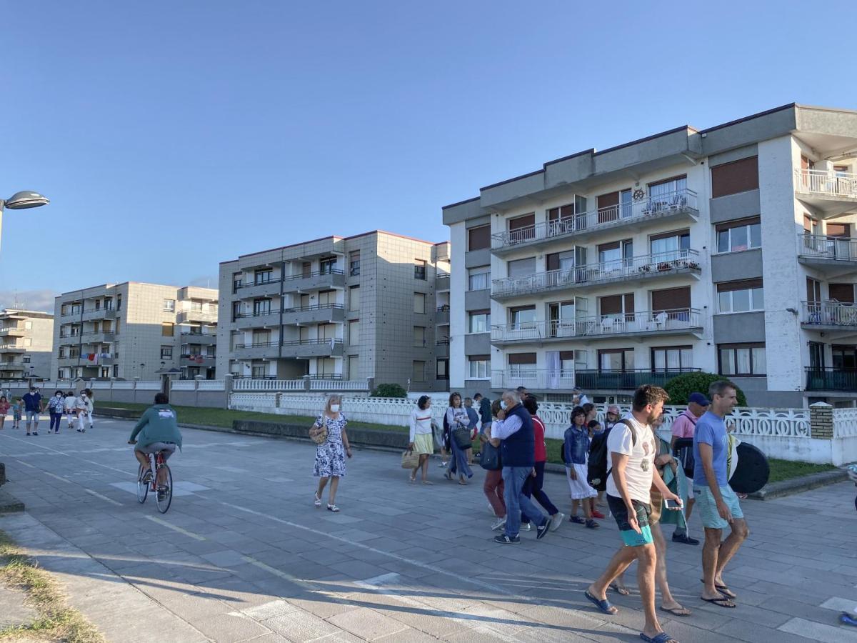 Piso Primera Linea De Playa 拉雷多 外观 照片