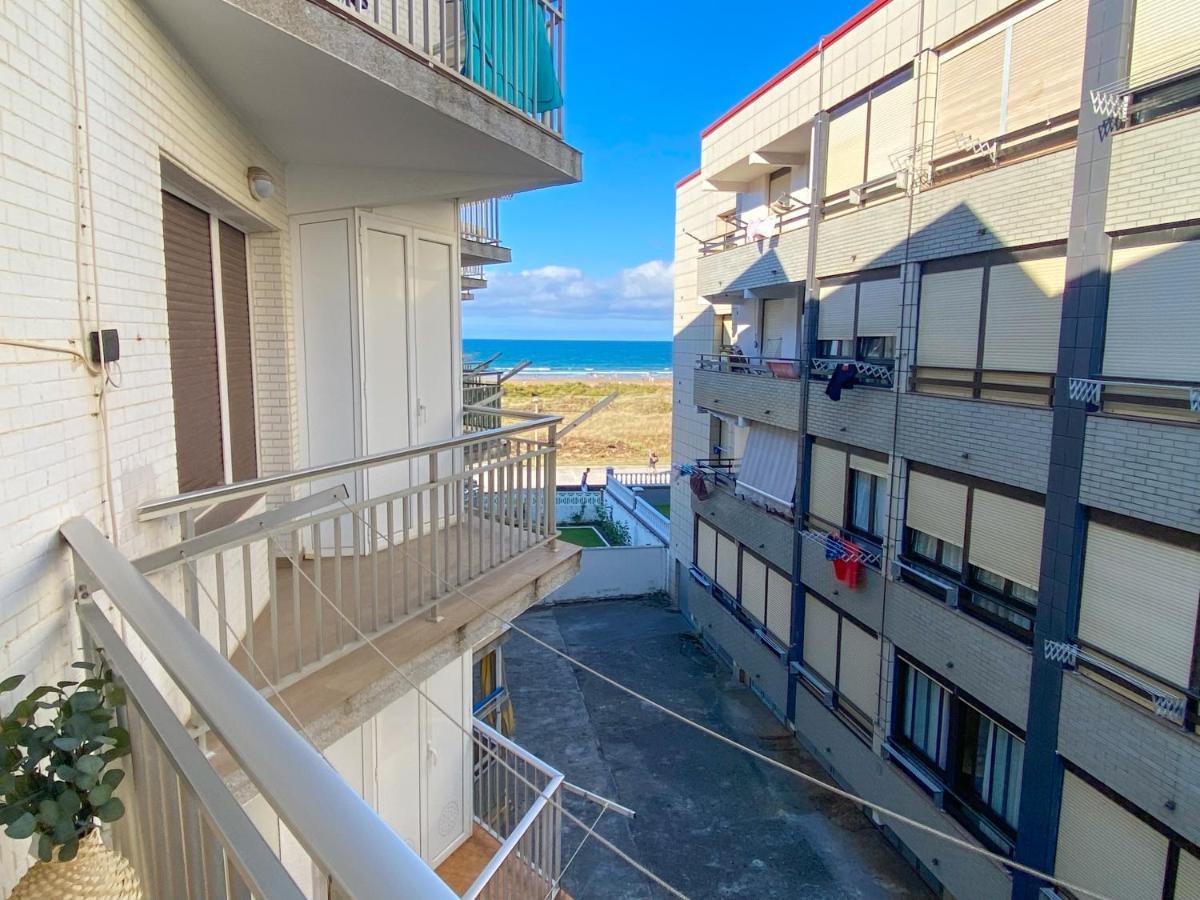 Piso Primera Linea De Playa 拉雷多 外观 照片